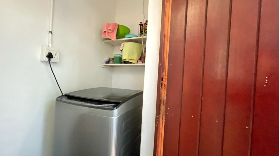 4 Bedroom Property for Sale in Gordons Bay Central Western Cape